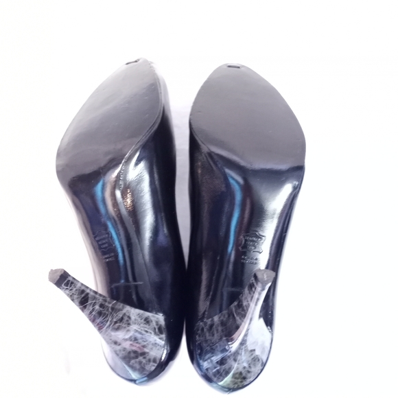 FINAL SALE - VINTAGE CHARLES JOURDAN Peep-Toe Mixed-media Heels - Picture 6 of 9